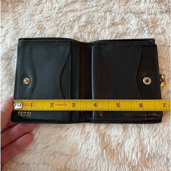 Gucci Supple Black Leather Bi-fold Horseshoe Kisslock - Picture 8 of 14